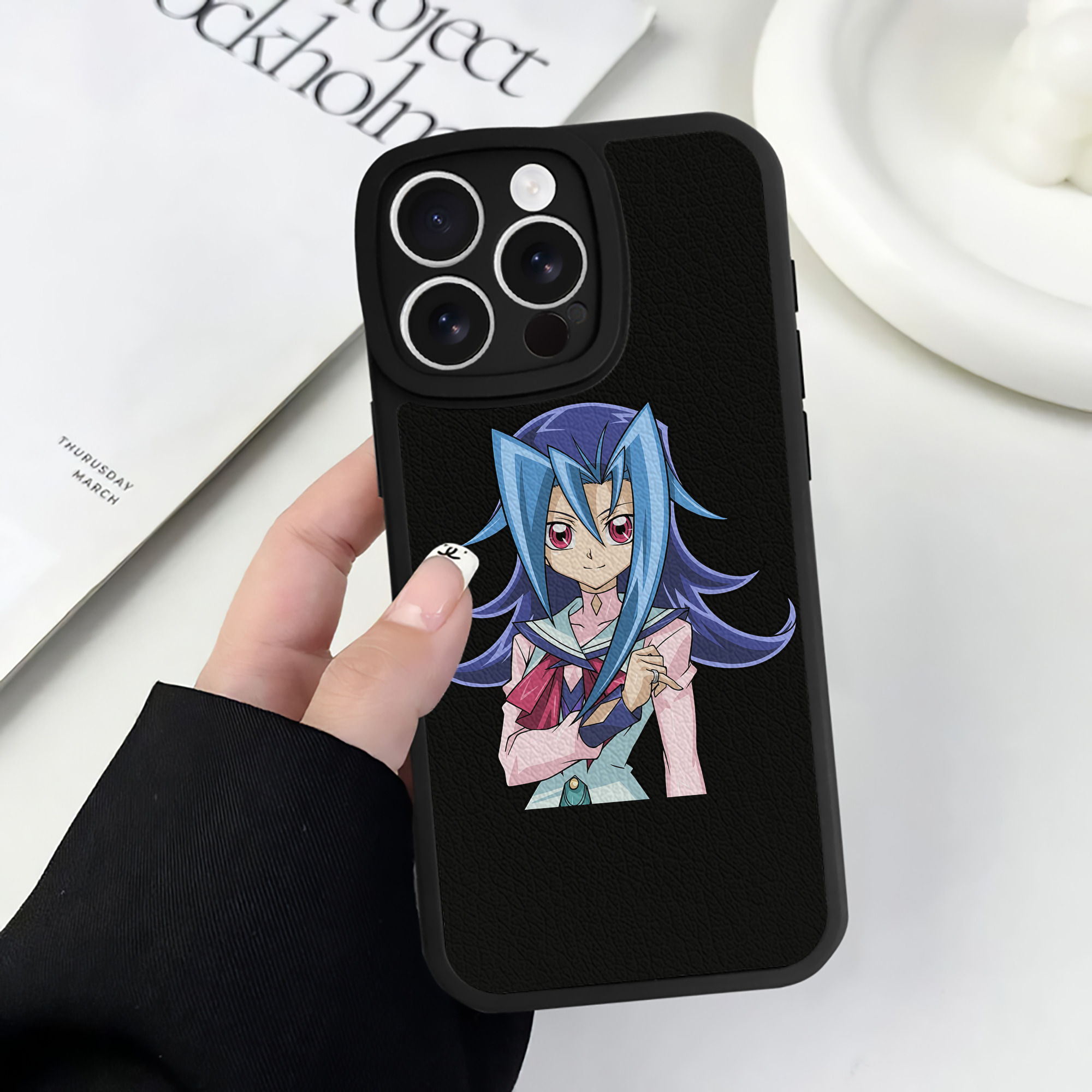 遊☆戯☆王 Yu-Gi-Oh! 【iPhone 16シリーズ対応】シリコンスマホケース（レザー調） 材質：シリコン